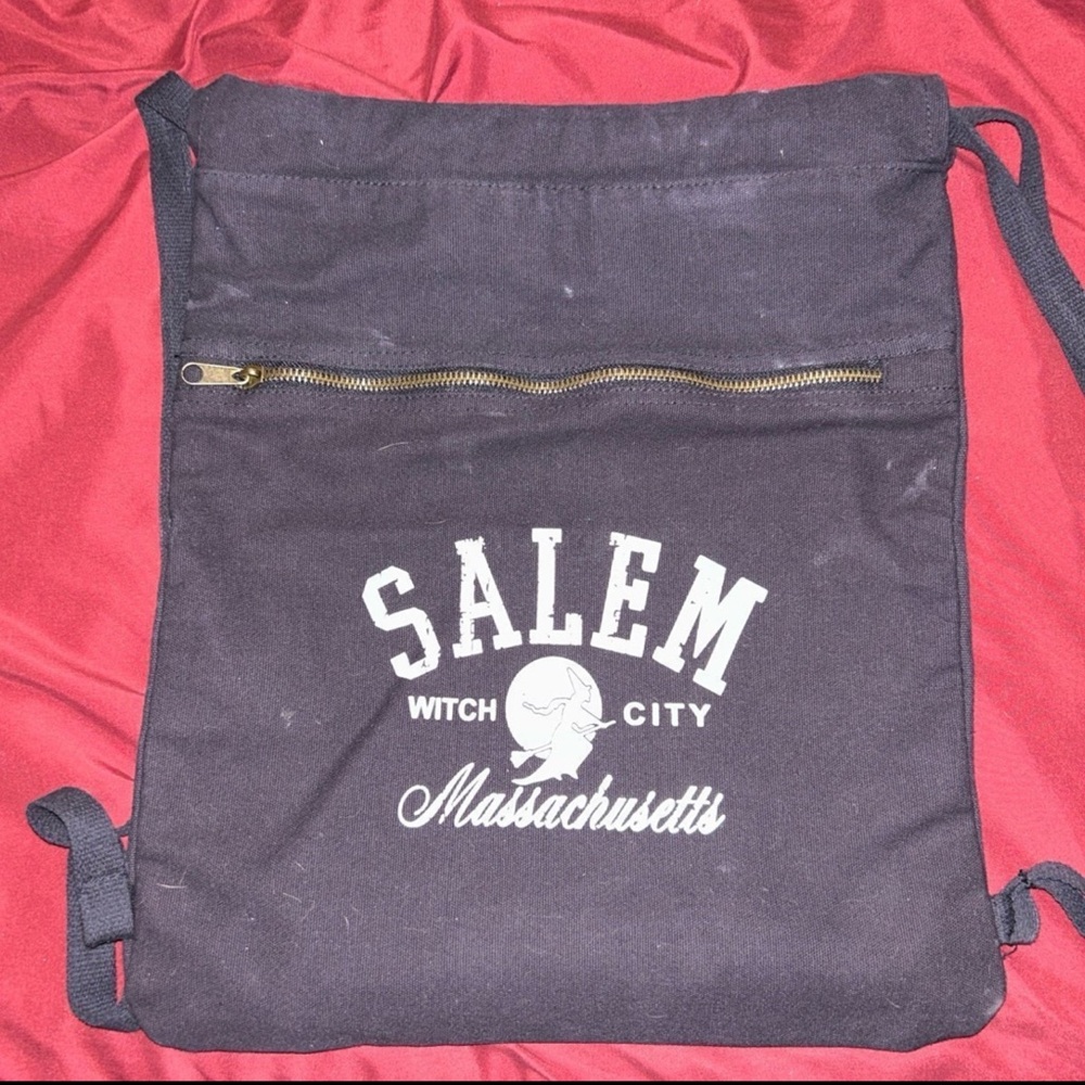 Salem MA bag